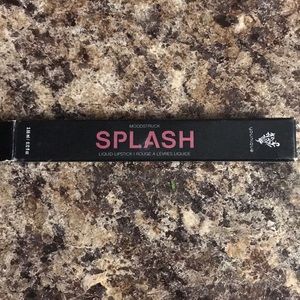 Younique Moodstruck Splash Liquid Lipstick